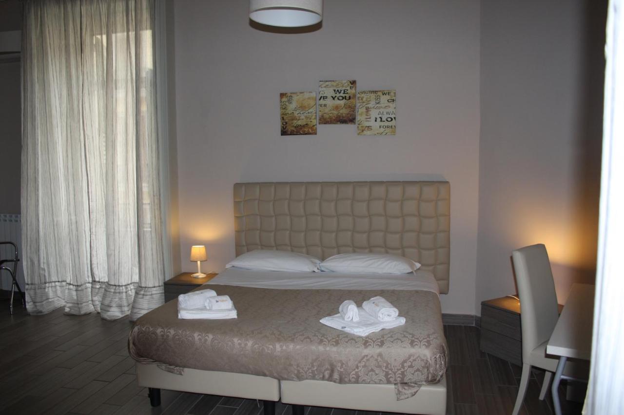 나폴리 Be Italian Flat Duomo 319 B&B 외부 사진